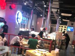 大堂-么肆烤肉·中式自助·烤肉大排档(街道口季佳PAI店)