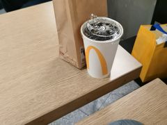 -麦当劳(中山公园龙之梦店)