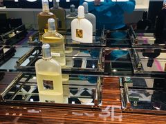 -中免(澳门机场免税店)