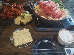 -MI WU FACTORY米屋美食工厂餐厅(绿地店)