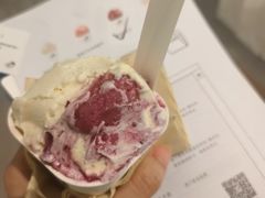 -喜茶(上海打浦桥日月光gelato lab+店)