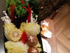 -捞王锅物料理(上海世茂广场店)
