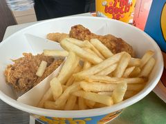 -麦当劳(常山服务区得来速店)