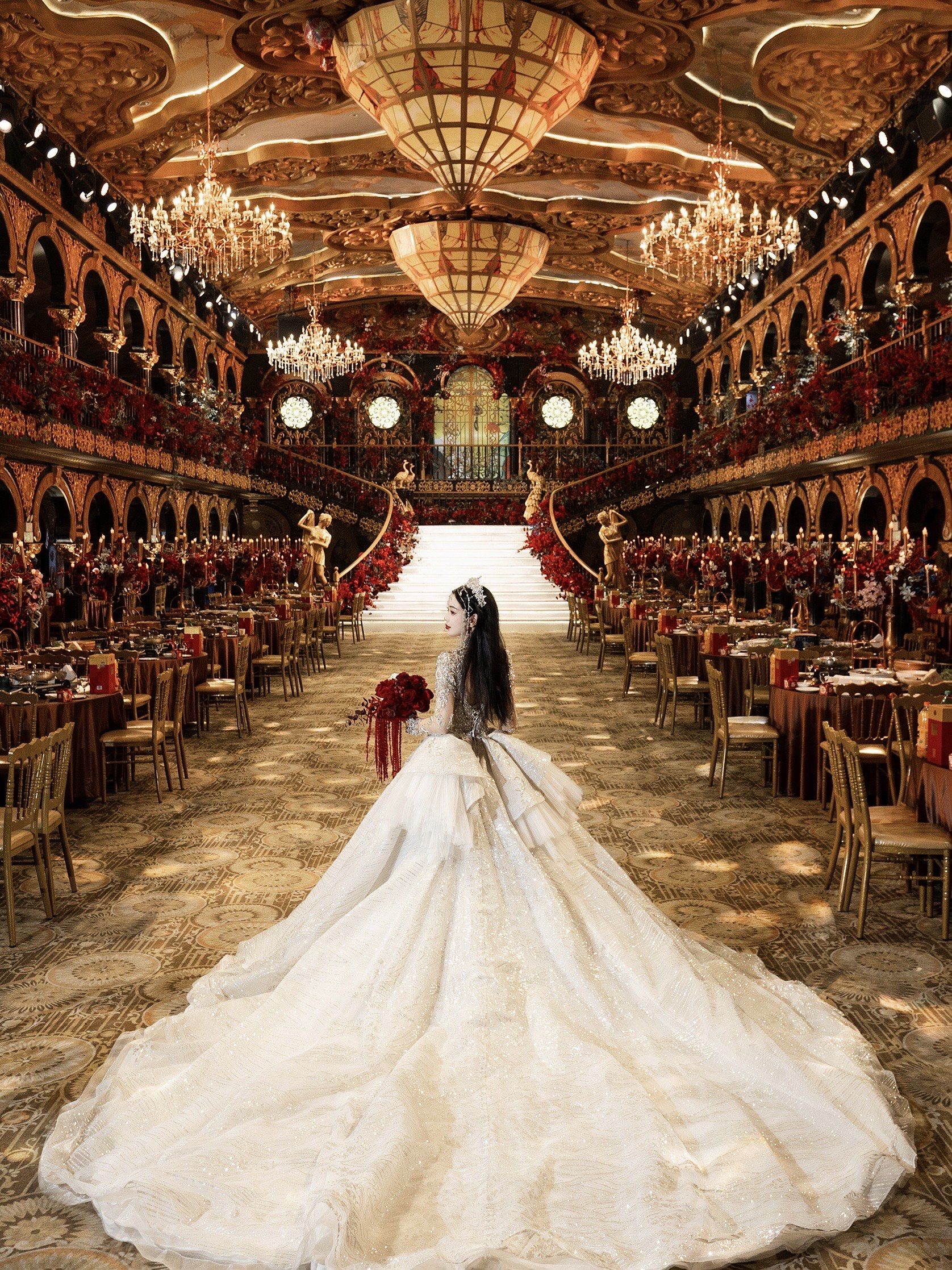 财阀千金的超奢华古堡婚礼,美到无法拒绝