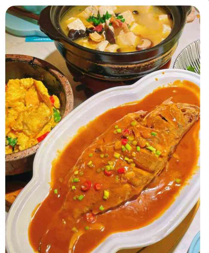 刀板香·徽菜餐厅(国购ifc店)-"晚上饭点去的,需要等位,大概半个小时