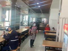 大堂-东财大盘鸡(黑石礁店)