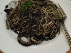 墨鱼汁意面-萨莉亚意式餐厅(灵芝站中洲店)