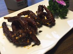 -炭火功夫烤鱼·小龙虾音乐餐吧(新风街店)