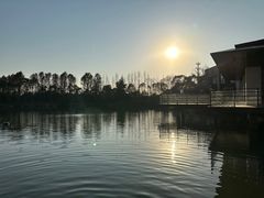 -上海怡沁园度假酒店