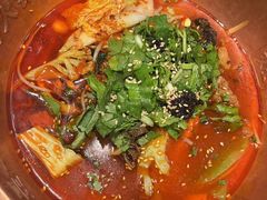 -成都你六姐·牛肉冒菜(城市集市合生汇店)