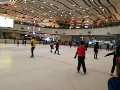 -冰纷万象滑冰场(沈阳万象城店)