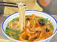 -长人馄饨铺(解放街店)