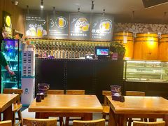 -汉森熊啤酒屋(雨耕山店)