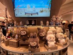 -泡泡玛特POPMART(国金街店)