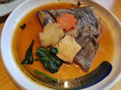 碟鱼头-枝魯枝魯自助料理