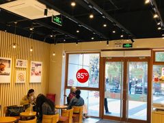 -85度C(生甜甜圈研究工坊·上海局门店)