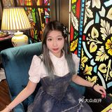 在西餐厅里吃冒菜是什么体验～