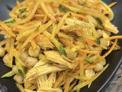 -啊美丽炭火烤肉(滑翔一店)