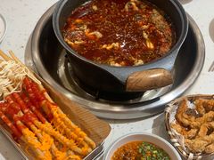 -佬缸炮江湖川菜(玉林店)