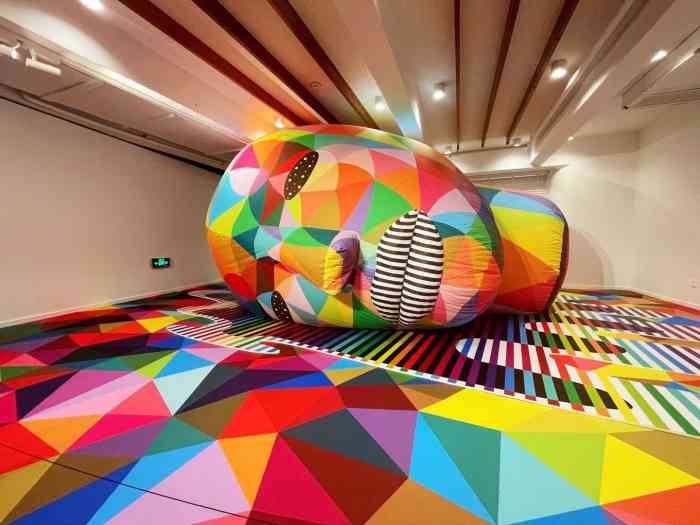 上海久事国际艺术中心-"很早之前就在dm上买了门票,一直在等闺蜜.