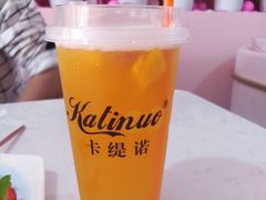 -F小姐甜品店(威海路店)