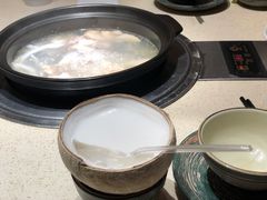 -润泽园椰子鸡(汇一城店)