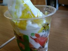 -同济大学本部学苑饮食广场