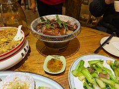 -花溪雨·森林餐厅(石基店)