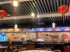 -山海龙·潮汕牛肉火锅(奥林春天店)