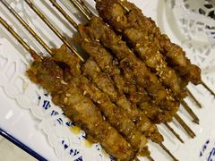 雪羊小串-羊来顺冰煮鲜羊铁锅烀羊肉(八卦岭店)
