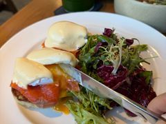 -ROAST coffee & eatery