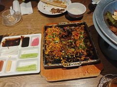 -草窝烤鸭·新京菜(振华广场店)