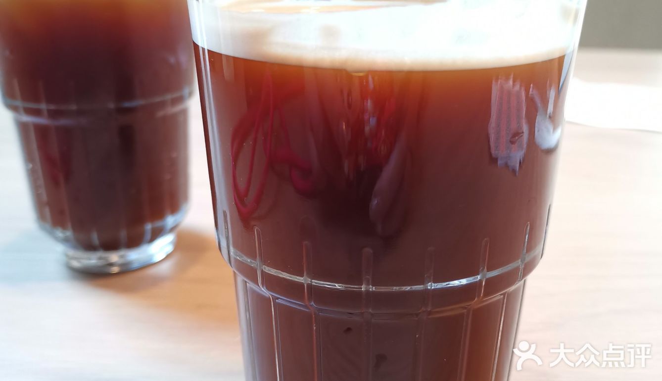 现代感咖啡馆探店