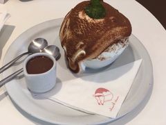巧克力雪冰-Cheevit Cheeva(Sirimangkalajarn)