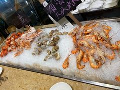 -大中华希尔顿酒店-念自助餐·嗨啤·小龙虾
