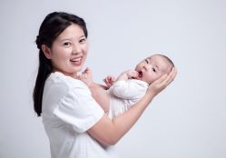 iphone_upload_pic-纸飞机儿童摄影(远洋店)