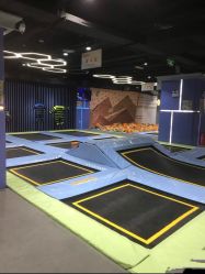 -反弹蹦床公园(南坪万达店)