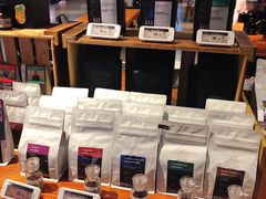 零售区-Gee Coffee Roasters(万象天地店)
