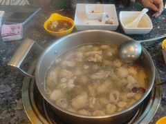 -一席地·本地鸡窝·杭帮鸡火锅(萧山银隆百货店)