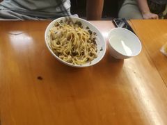 -顺溜·手工刀削面·黑金店(铜锣湾店)