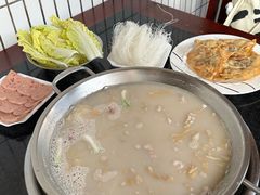 -老来福·非遗酸汤兔(凯旋路店)