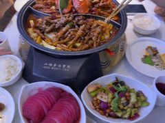 -徐记小怪兽肉蟹煲店(哈西万达金街店)