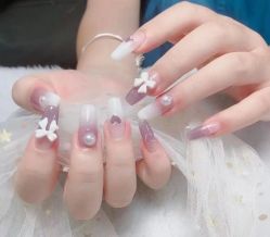 -悦指间美甲美睫