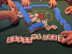 -涨巢·潮玩水疗局