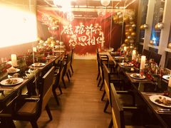 -大中华希尔顿酒店-念自助餐·嗨啤·小龙虾