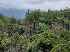 -梭布垭石林景区