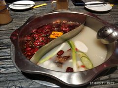 -重庆大队长火锅(凤城八路店)