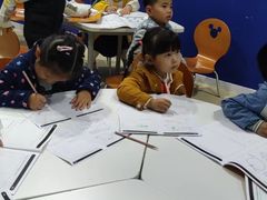 -奇尔思青少儿·语言·艺术·演讲(顾戴路店)