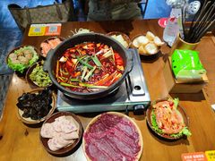 -黔有有贵州酸汤夺夺粉火锅(五味十字店)