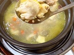 -濠轩阁特色生蚝火锅(水湾路店)